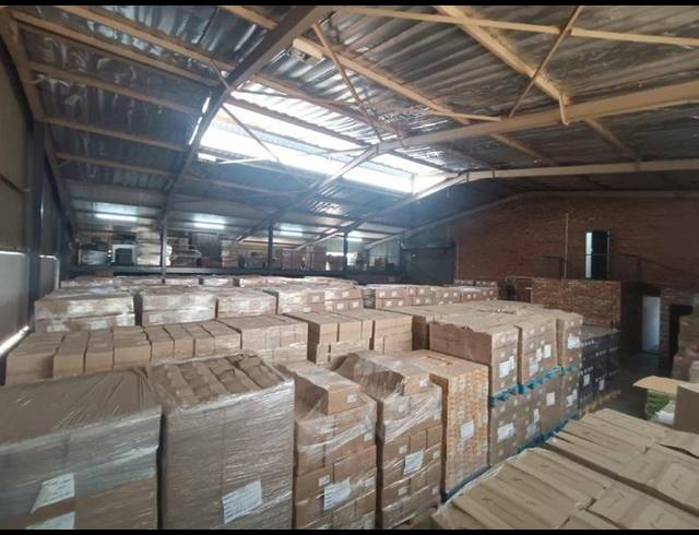 INDUSTRIAL PROPERTY TO RENT IN HALFWAY GARDENS